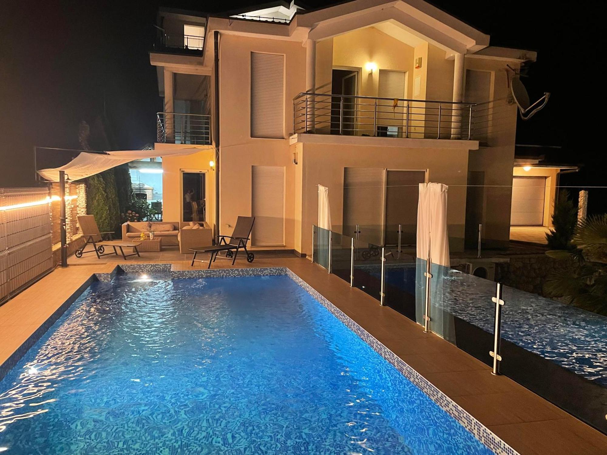 Ferienhaus Široki Brijeg Dış mekan fotoğraf